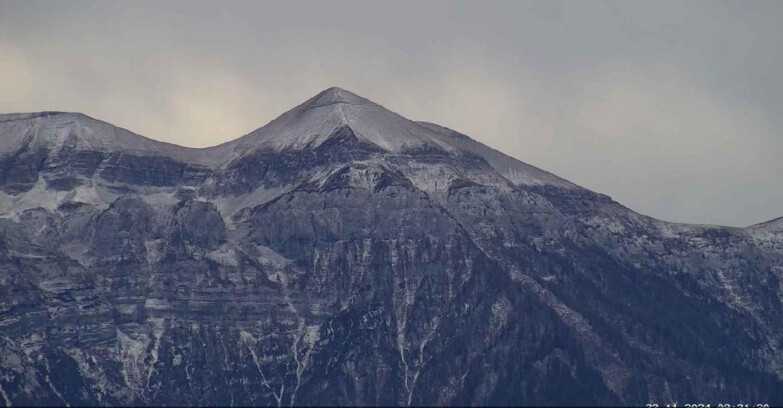 Webcam Сан-Мартино-ди-Кастроцца - Пассо-Ролле - Monte Pavione