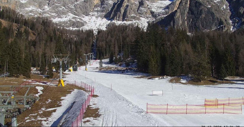 Webcam San Martino di Castrozza - Passo Rolle - Pista Col Verde