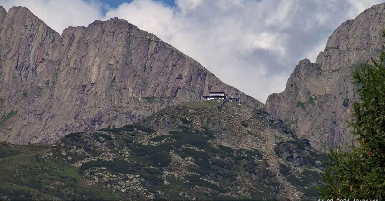 Webcam San Martino di Castrozza - Passo Rolle  - Punta Ces 