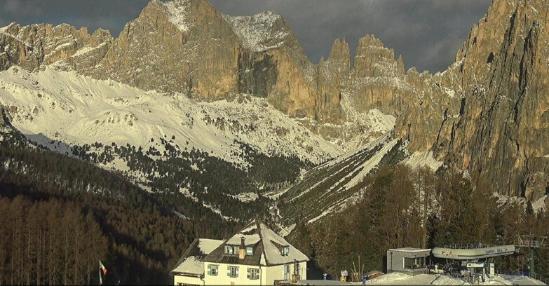 Webcam Vigo di Fassa-Pera-Ciampedìe - Vigo - Torri del Vajolet