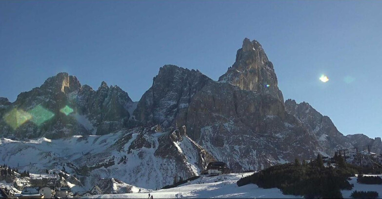 Webcam Сан-Мартино-ди-Кастроцца - Пассо-Ролле - Passo Rolle - Il Cimone