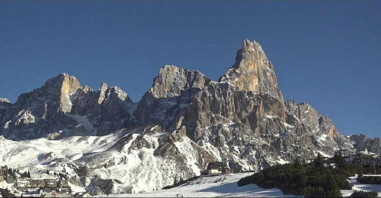 Webcam Сан-Мартино-ди-Кастроцца - Пассо-Ролле - Passo Rolle - Il Cimone