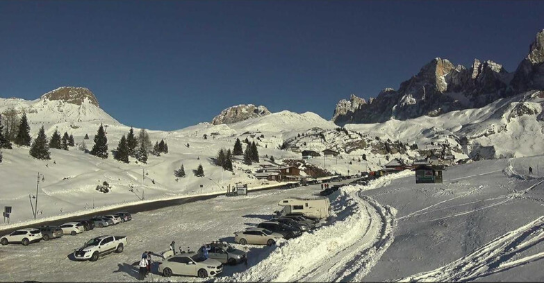 Webcam San Martino di Castrozza - Passo Rolle - Passo Rolle - Castellazzo