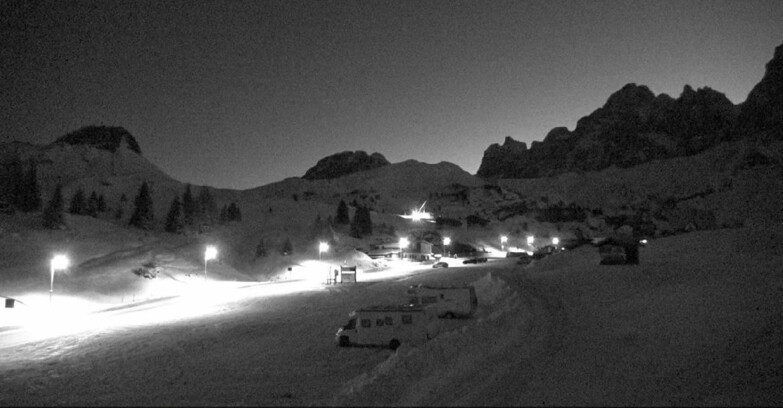 Webcam San Martino di Castrozza - Passo Rolle - Passo Rolle - Castellazzo