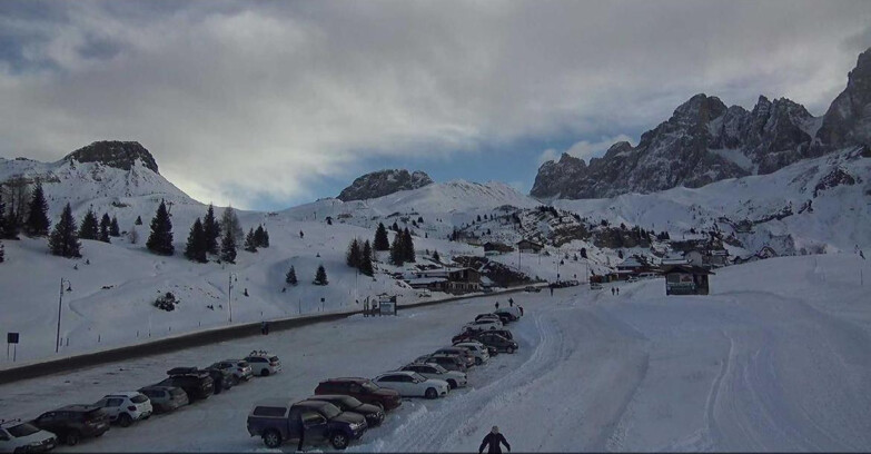 Webcam Сан-Мартино-ди-Кастроцца - Пассо-Ролле - Passo Rolle - Castellazzo