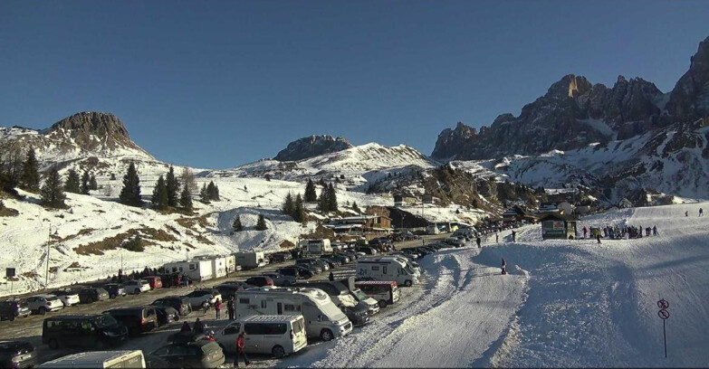 Webcam San Martino di Castrozza - Passo Rolle - Passo Rolle - Castellazzo