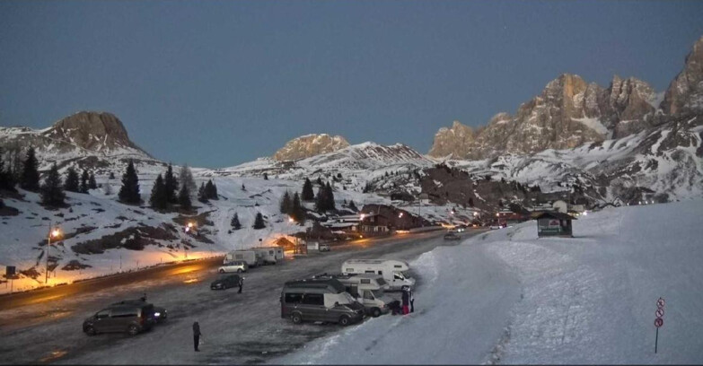 Webcam San Martino di Castrozza - Passo Rolle - Passo Rolle - Castellazzo