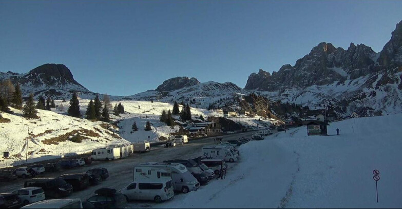 Webcam San Martino di Castrozza - Passo Rolle - Passo Rolle - Castellazzo