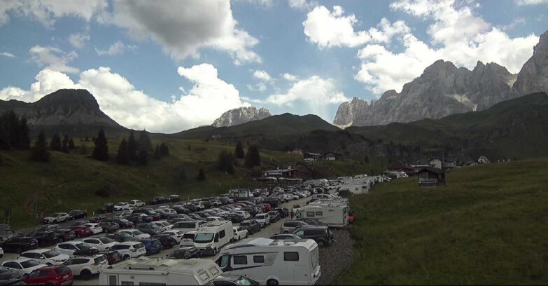 Webcam San Martino di Castrozza - Passo Rolle  - Passo Rolle - Castellazzo