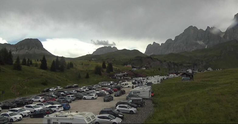 Webcam San Martino di Castrozza - Passo Rolle  - Passo Rolle - Castellazzo