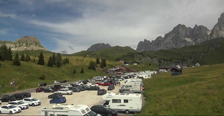 Webcam San Martino di Castrozza - Passo Rolle  - Passo Rolle - Castellazzo