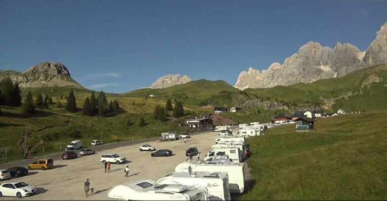 Webcam San Martino di Castrozza - Passo Rolle  - Passo Rolle - Castellazzo