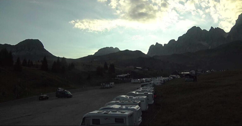 Webcam San Martino di Castrozza - Passo Rolle  - Passo Rolle - Castellazzo