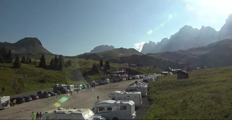 Webcam San Martino di Castrozza - Passo Rolle  - Passo Rolle - Castellazzo