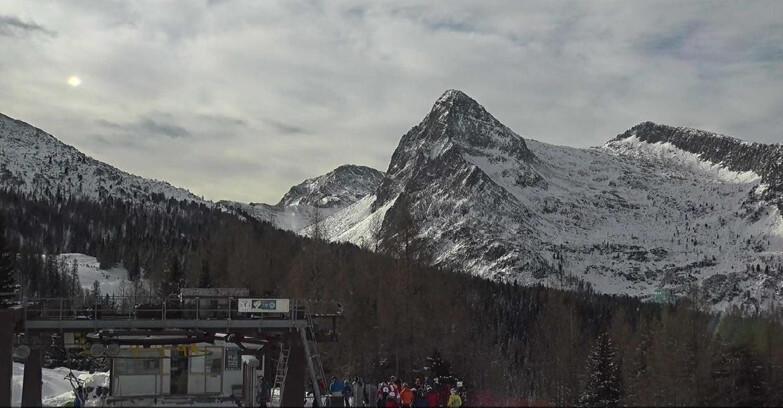 Webcam Сан-Мартино-ди-Кастроцца - Пассо-Ролле - Passo Rolle - Colbricon