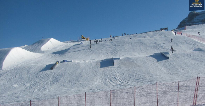 Webcam Madonna di Campiglio - Brenta Dolomites