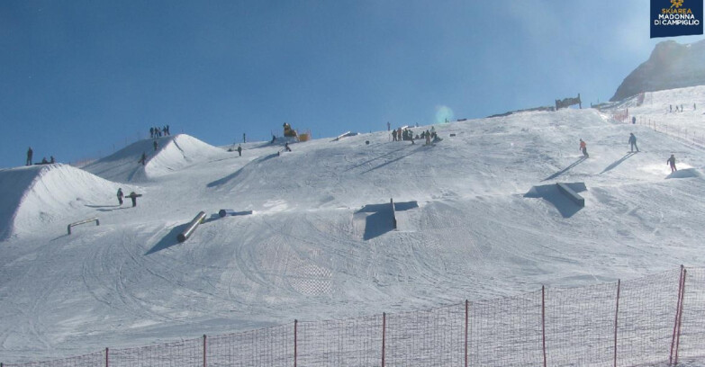 Webcam Madonna di Campiglio - Brenta Dolomites