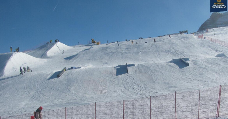 Webcam Madonna di Campiglio - Brenta Dolomites