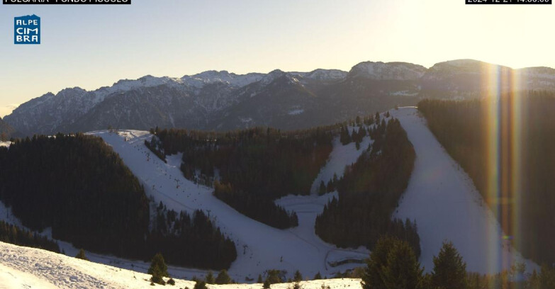 Webcam Skiarea Folgaria-Fiorentini - Folgaria Fondo Piccolo 